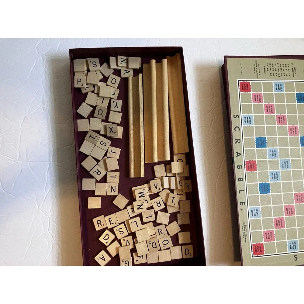 Vintage 1948 Selchow & Righter SCRABBLE Board Game